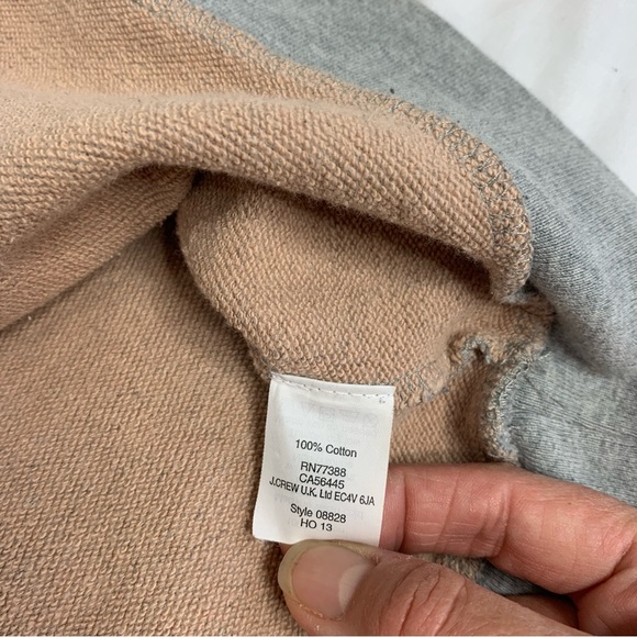 J. Crew Gray Cream Paisley Pattern Crewneck Top Sweatshirt Women’s Size US L - Picture 10 of 10